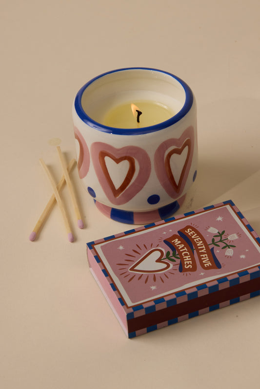 A Dopo Boxed Matches "Hearts" Pink - 75 matches (9.6 CM)