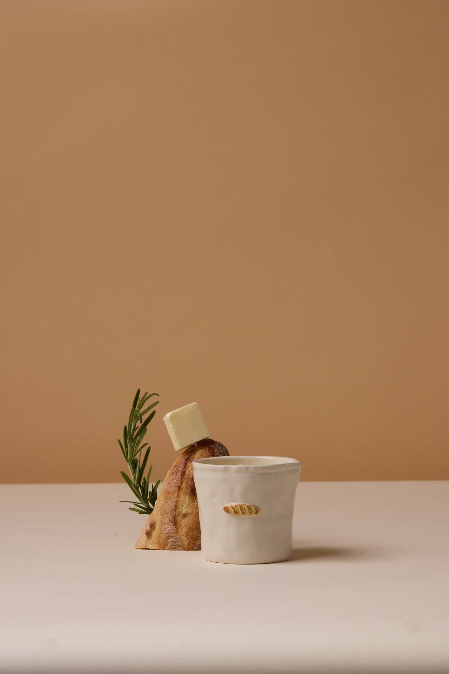 Bistro 8 Oz Candle - Rosemary & Thyme