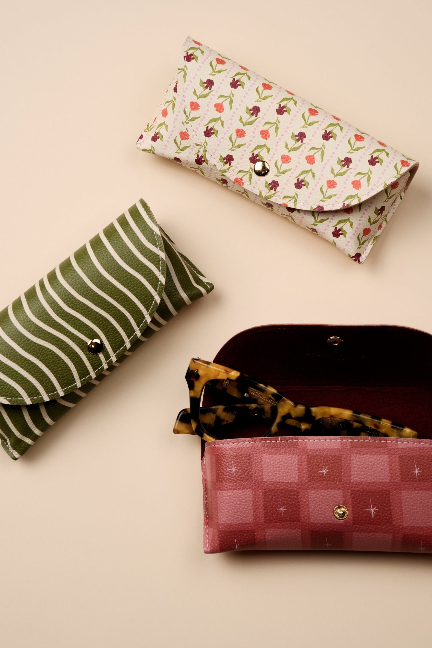 Designworks Ink Printed Glasses Case - Floral