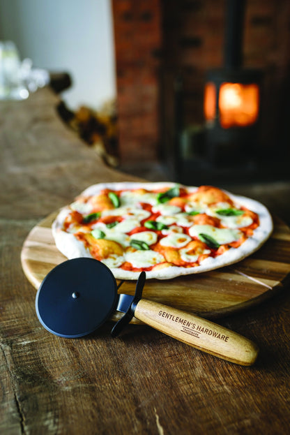 Pizza Cutter & Serving Board